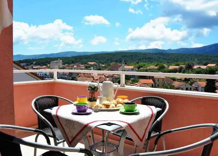 One Bedroom With Balcony And Sea View 2 Vrboska